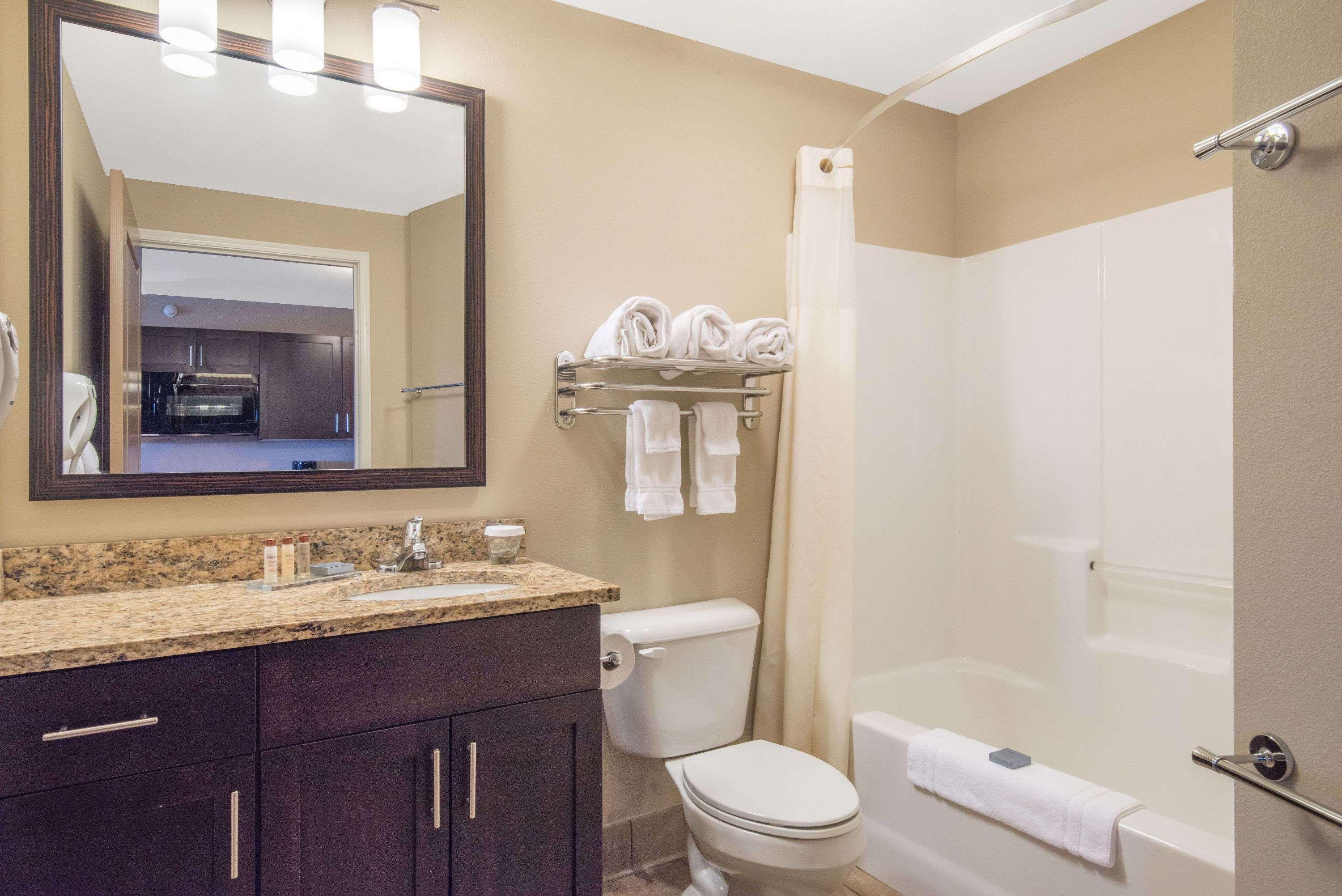 Hawthorn Extended Stay By Wyndham Дикинсон Экстерьер фото