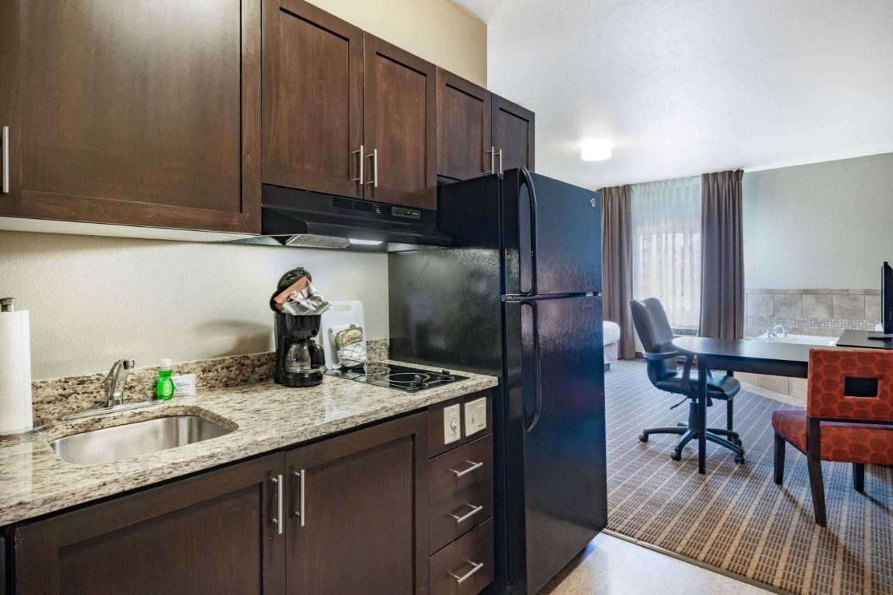 Hawthorn Extended Stay By Wyndham Дикинсон Экстерьер фото