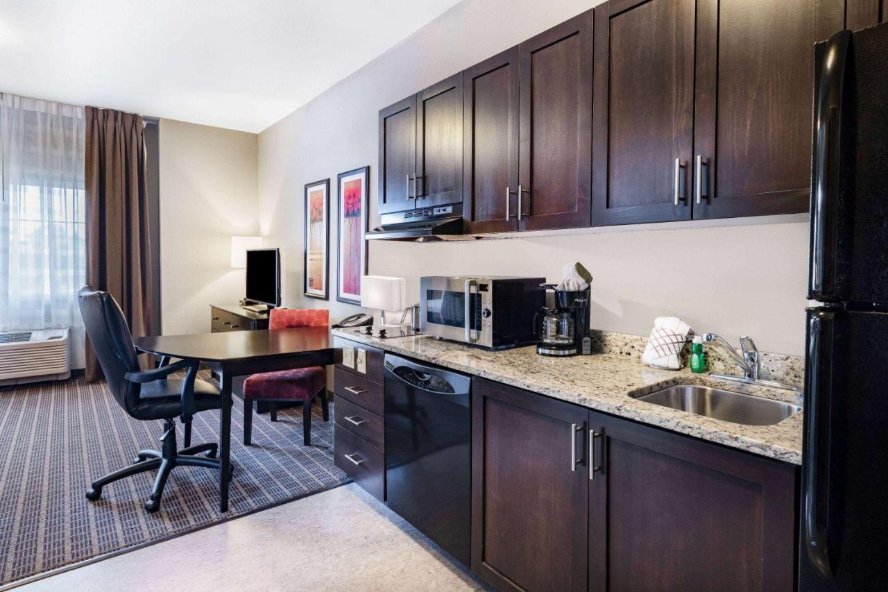 Hawthorn Extended Stay By Wyndham Дикинсон Экстерьер фото